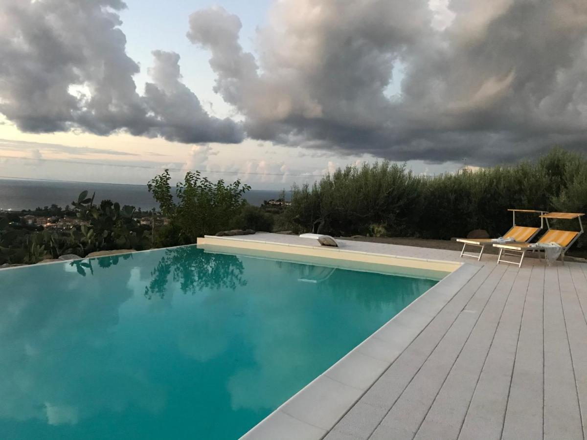 Casa Delle Sirene Nto Principe Hotel Falcone Bagian luar foto